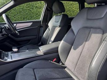 Audi A6 Avant Black Edition 45 TFSI quattro 265 PS S tronic