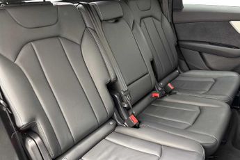 Audi Q7 SUV  S line 55 TFSI quattro 340 PS tiptronic