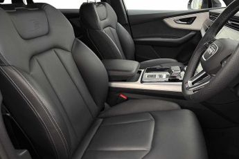 Audi Q7 SUV  S line 55 TFSI quattro 340 PS tiptronic