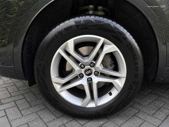 Audi Q5 Sport 45 TFSI quattro 265 PS S tronic