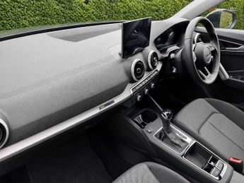 Audi Q2 Sport 35 TFSI  150 PS S tronic