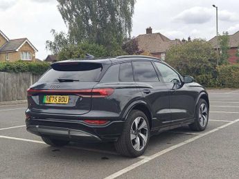 Audi Q6 E-tron Q6 SUV S line e-tron quattro 285,00 kW