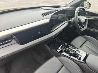 Audi Q6 E-tron Q6 SUV S line e-tron quattro 285,00 kW