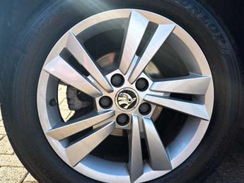 SKODA Fabia 1.0 TSI SE 5dr DSG
