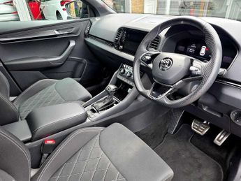 SKODA Karoq 1.5 TSI Sportline 5dr DSG