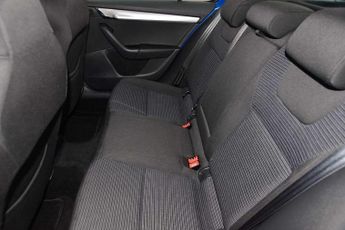 SKODA Octavia 1.4 TSI 150 SE Sport 5dr DSG
