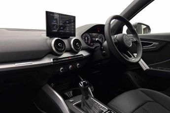 Audi Q2 S line 35 TFSI  150 PS S tronic
