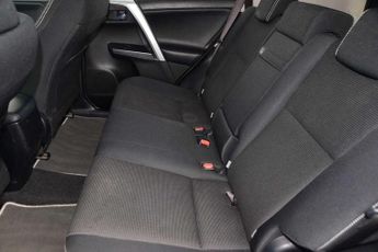 Toyota Rav4 2.5 VVT-i Hybrid Business Ed Plus TSS 5dr CVT 2WD