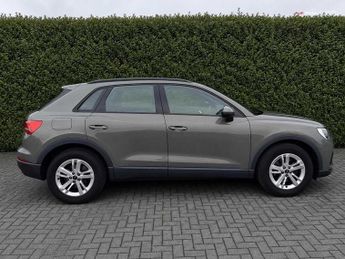 Audi Q3 Technik 35 TFSI  150 PS S tronic