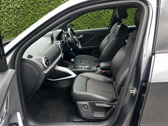 Audi Q2 S line 35 TFSI  150 PS S tronic