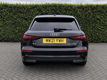 Audi A3 Sportback S line 40 TFSI e  204 PS S tronic