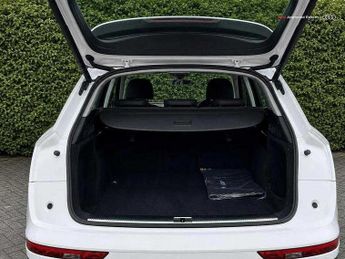Audi Q5 Sport 45 TFSI quattro 265 PS S tronic