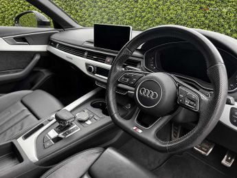 Audi A4 Saloon S line 3.0 TDI quattro 218 PS S tronic