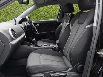Audi Q2 Sport 35 TFSI  150 PS S tronic