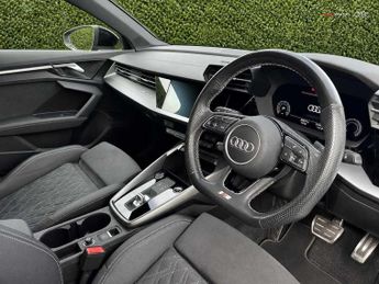 Audi A3 Saloon Edition 1 35 TFSI  150 PS S tronic