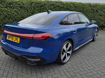 Audi A5 Saloon Edition 1 TFSI  204 PS S tronic