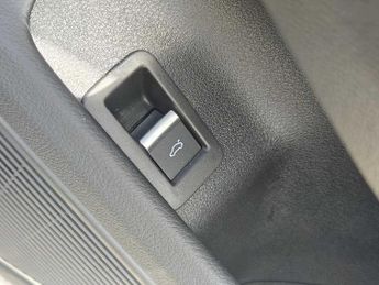 Audi A4 S line 35 TFSI  150 PS S tronic