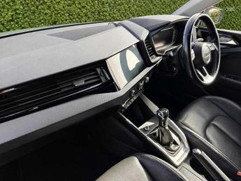 Audi A1 Citycarver 30 TFSI  116 PS S tronic