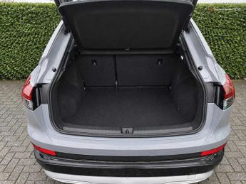 Audi Q4 E-tron Sportback Sport 35  125,00 kW