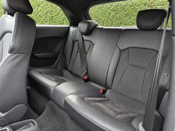 Audi A1 Black Edition 1.4 TFSI cylinder on demand  150 PS S tronic