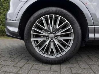Audi Q3 S line 40 TFSI quattro 190 PS S tronic