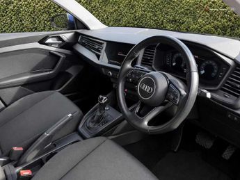 Audi A1 Sportback Technik 30 TFSI  110 PS S tronic