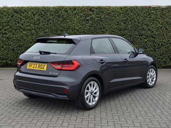 Audi A1 Sportback Sport 30 TFSI  110 PS S tronic