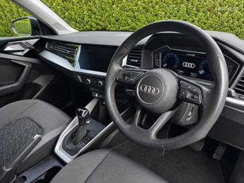 Audi A1 Sportback Sport 30 TFSI  110 PS S tronic