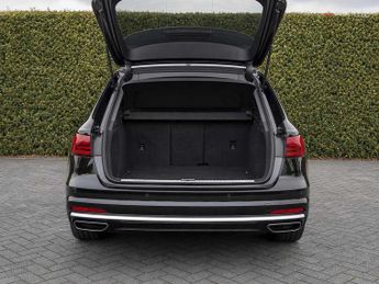 Audi Q3 S line 40 TFSI quattro 190 PS S tronic