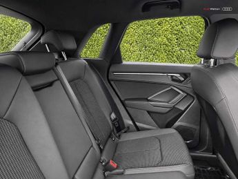 Audi Q3 S line 40 TFSI quattro 190 PS S tronic