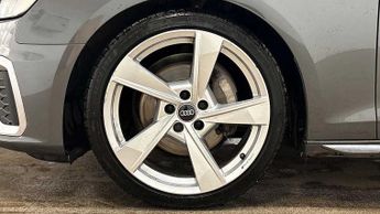 Audi A4 Avant S line 40 TFSI  204 PS S tronic
