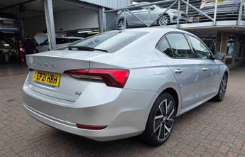 SKODA Octavia 1.4 TSI iV SE Technology DSG 5dr