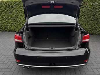Audi A3 Saloon Sport 1.5 TFSI cylinder on demand  150 PS S tronic