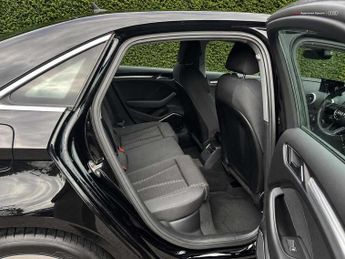 Audi A3 Saloon Sport 1.5 TFSI cylinder on demand  150 PS S tronic