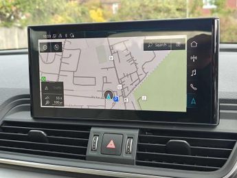 Audi Q5 Sport 50 TFSI e quattro 299 PS S tronic