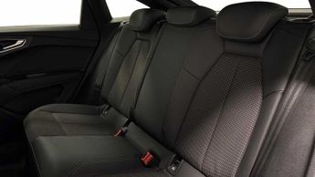 Audi Q4 E-tron Sportback S line 40  150,00 kW