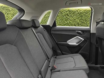 Audi Q3 Technik 35 TFSI  150 PS S tronic