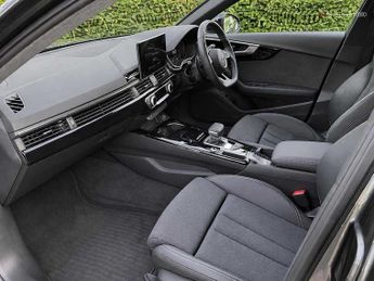 Audi A4 Avant (O) Black Edition 35 TFSI  150 PS S tronic