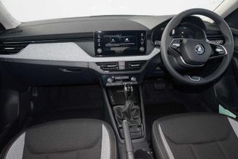 SKODA Kamiq Hatchback 1.0 TSI SE 5dr DSG