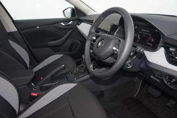 SKODA Kamiq Hatchback 1.0 TSI SE 5dr DSG