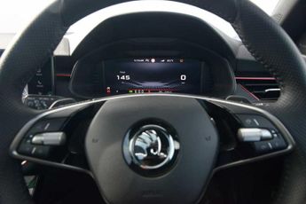 SKODA Kamiq 1.0 TSI (116ps) Monte Carlo DSG SUV