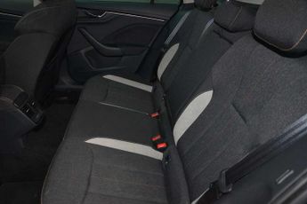 SKODA Kamiq Hatchback 1.0 TSI SE L 5dr DSG