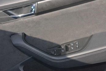 SKODA Superb 1.5 TSI 150ps SportLine Plus ACT DSG Hatch