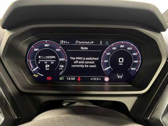 Audi Q4  S line 45 e-tron  210 