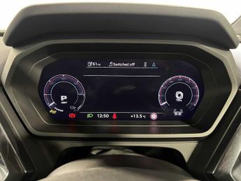 Audi Q4  S line 45 e-tron  210 