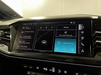 Audi Q4  S line 45 e-tron  210 