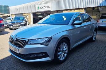 SKODA Superb 2.0TDI (150PS) SE DSG Hatchback