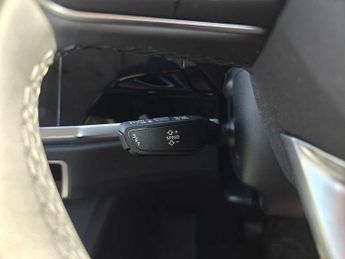 Audi Q3 Sport 35 TFSI  150 PS S tronic