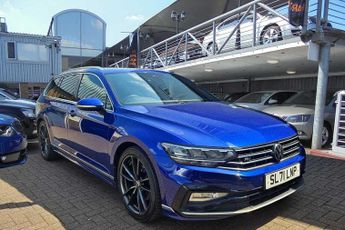 Volkswagen Passat MK8 Facelift Est 1.5TSI 150 R-Line EVO DSG