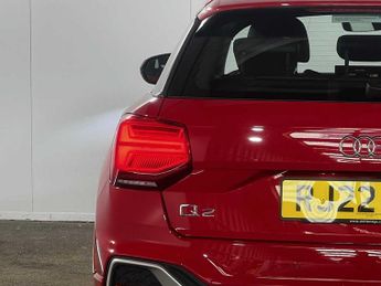 Audi Q2 S line 35 TDI quattro 150 PS S tronic